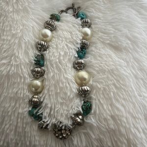 Necklace-pearl and turquoise